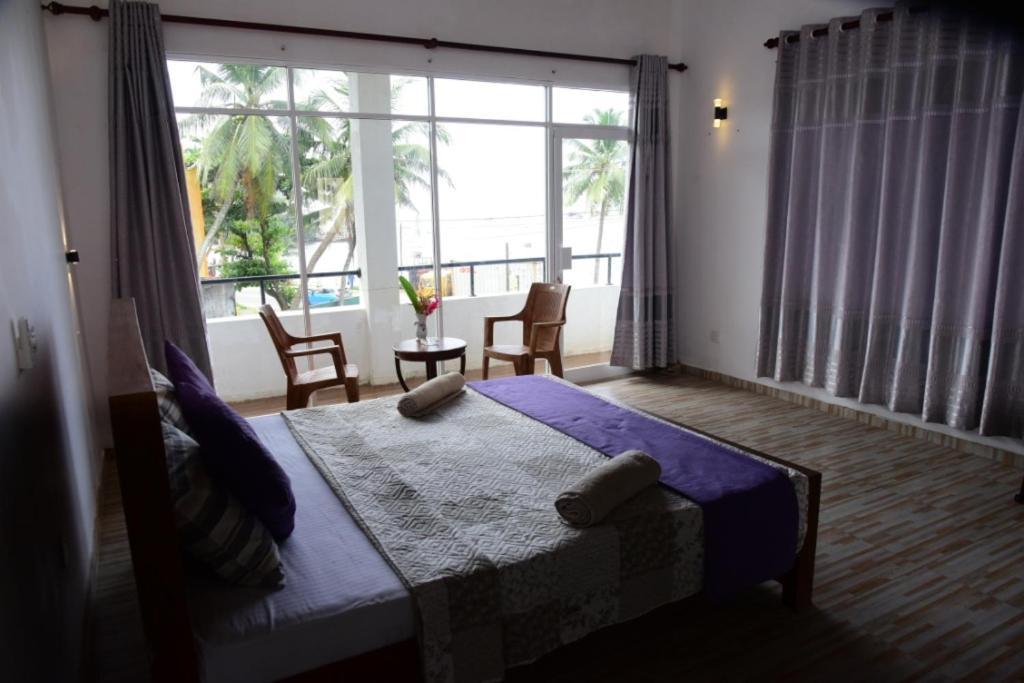 Turtle Bay Hotel Hikkaduwa Bagian luar foto